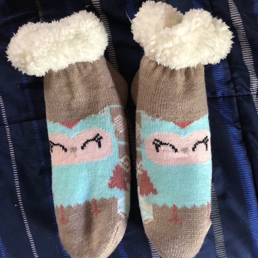 fuzzy socks with grips on the bottom